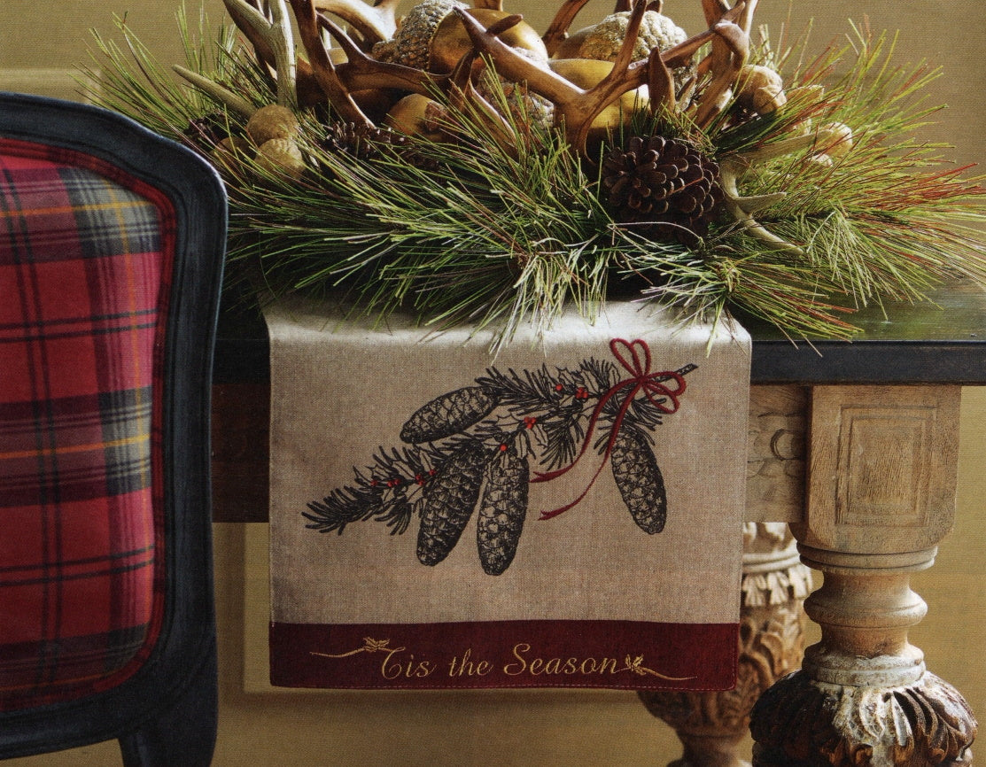 Reindeer Wreath/Pinecone Table Runner
