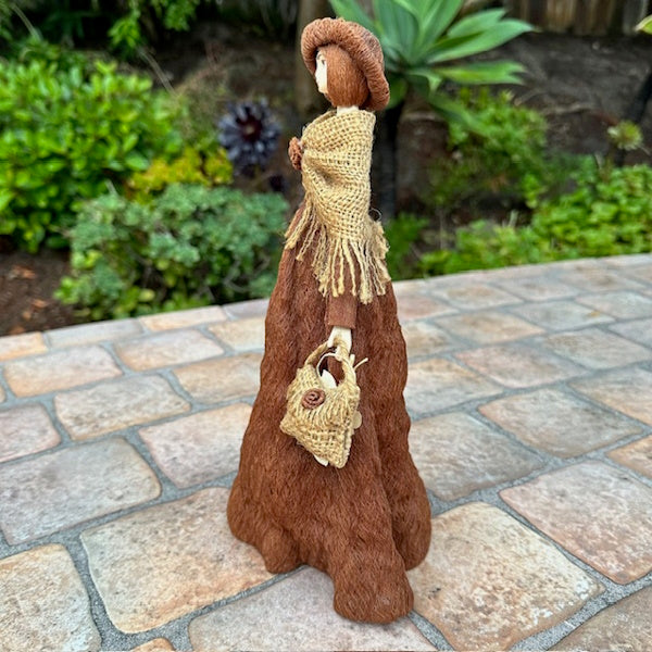 Handcrafted Columbian Corn Husk Fashion Doll-Christina