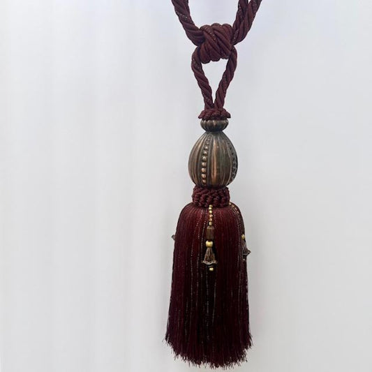 Crown Tieback, Mahogany Mix