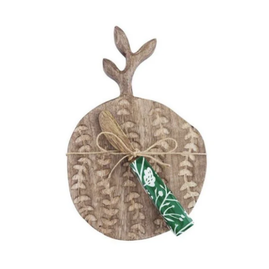 Mango Carved Cheeseboard and Emerald Spreader Set