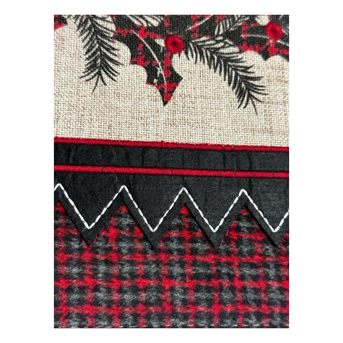 Reindeer Wreath/Pinecone Table Runner