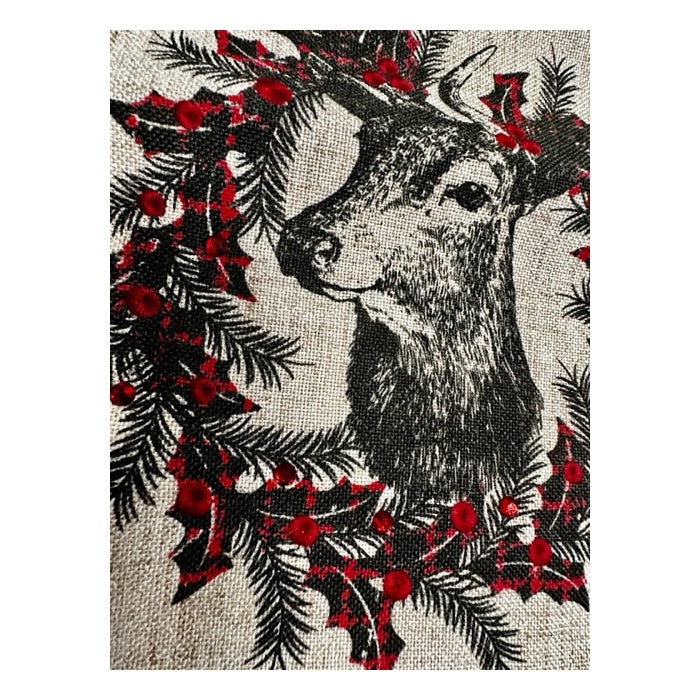 Reindeer Wreath/Pinecone Table Runner