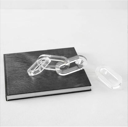 Acrylic Chain, Clear