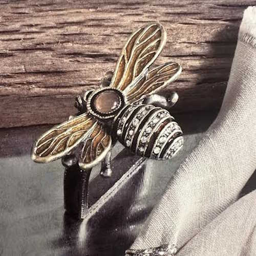Bumble Bee Napkin Ring
