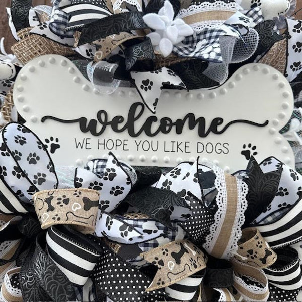 Dog Bone Wreath-Welcome!
