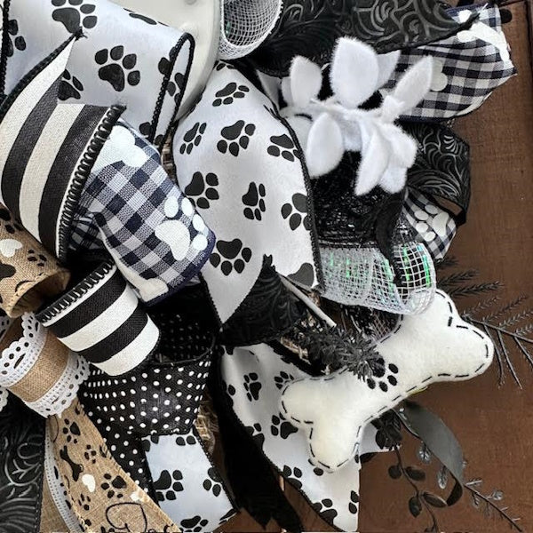 Dog Bone Wreath-Welcome!