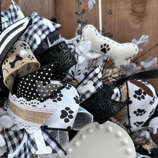Dog Bone Wreath-Welcome!