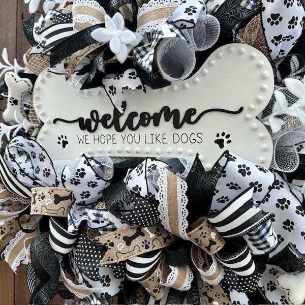 Dog Bone Wreath-Welcome!
