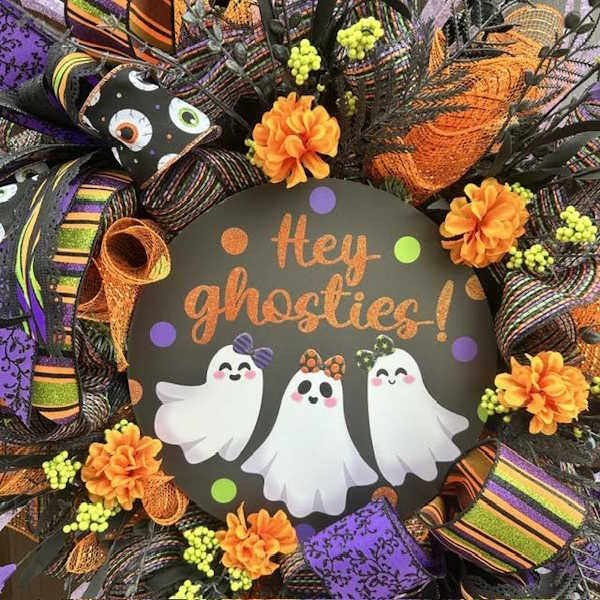 "Hey Ghosties!" Halloween Wreath-Handmade