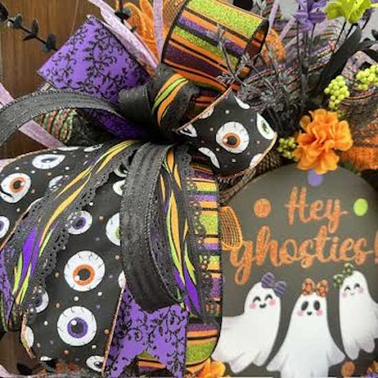 "Hey Ghosties!" Halloween Wreath-Handmade
