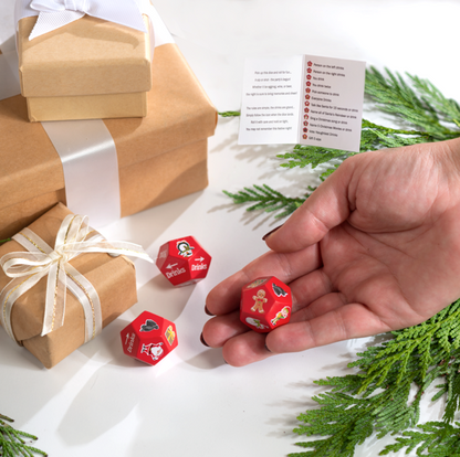 Merry Drinkmas Dice Charm, with Game Insert Card