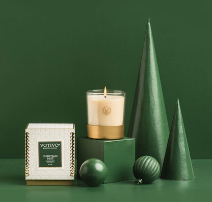 Votivo Christmas Sage 10 oz. Holiday Candle