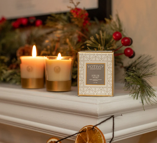 Votivo Joie De Noel 2.1 oz Holiday Candle